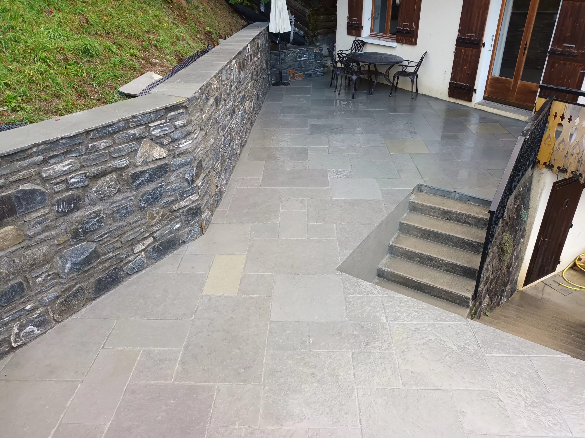 Construcție Modernă